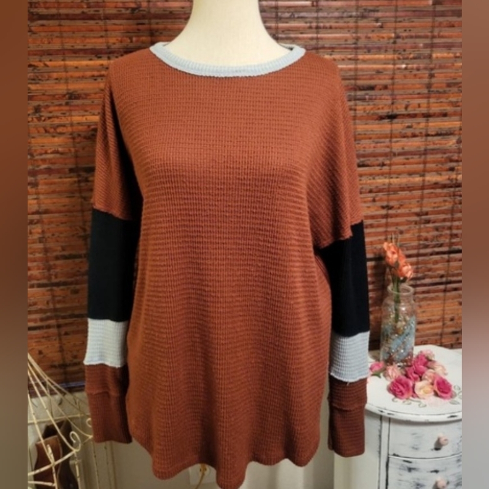 SO Waffle Knit Long Sleeve Colorblock Top